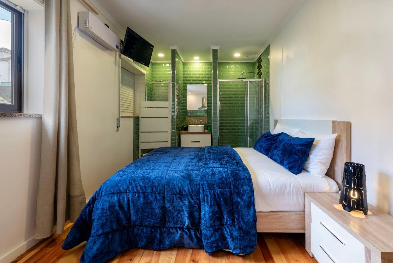 Joivy Inviting Accommodations In บีลาโนวาเดกายา ภายนอก รูปภาพ